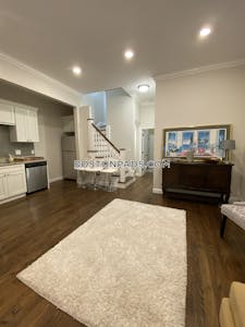 Roxbury Best Deal Alert! Spacious 4 bed 1 Bath apartment on Perrin St Boston - $3,770
