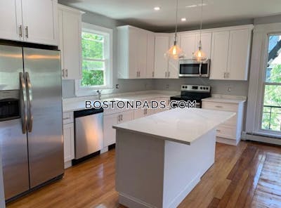 Fort Hill 10 Beds 4 Baths Boston - $12,000
