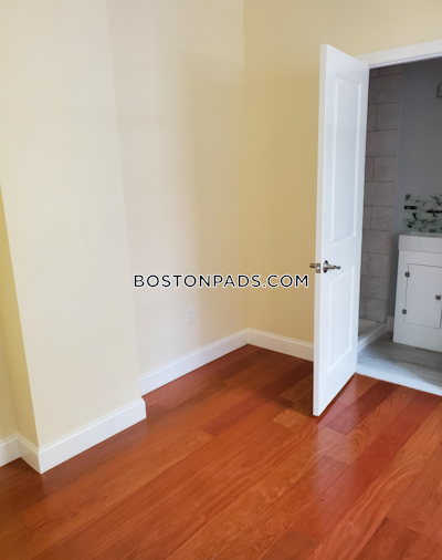 Cambridge 2 Bed 2 Bath CAMBRIDGE  Central Square/cambridgeport - $3,000 No Fee