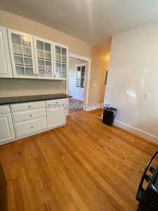 Mission Hill 4 Bed 2 Bath on Fisher Ave in BOSTON Boston - $4,500