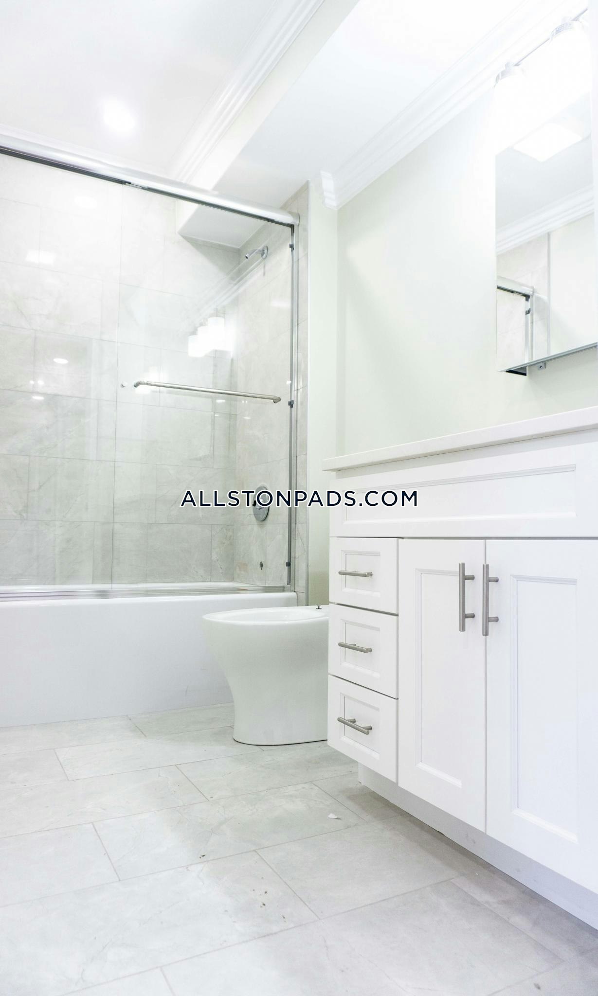 Allston Apartment For Rent 4 Bedrooms 2 Baths Boston 4 800