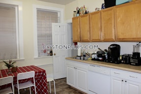 Fenway/kenmore 4 Beds 2 Baths Boston - $5,500