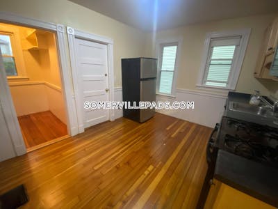 Somerville Beautiful Spacious 3 Bed 1 Bath SOMERVILLE  Tufts - $3,600