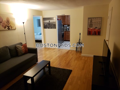 Belmont Nice 2 bed 1 bath on Oxford Circle - $2,495 No Fee