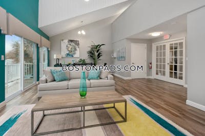 Fall River Apartment for rent 3 Bedrooms 1 Bath - $2,786 No Fee